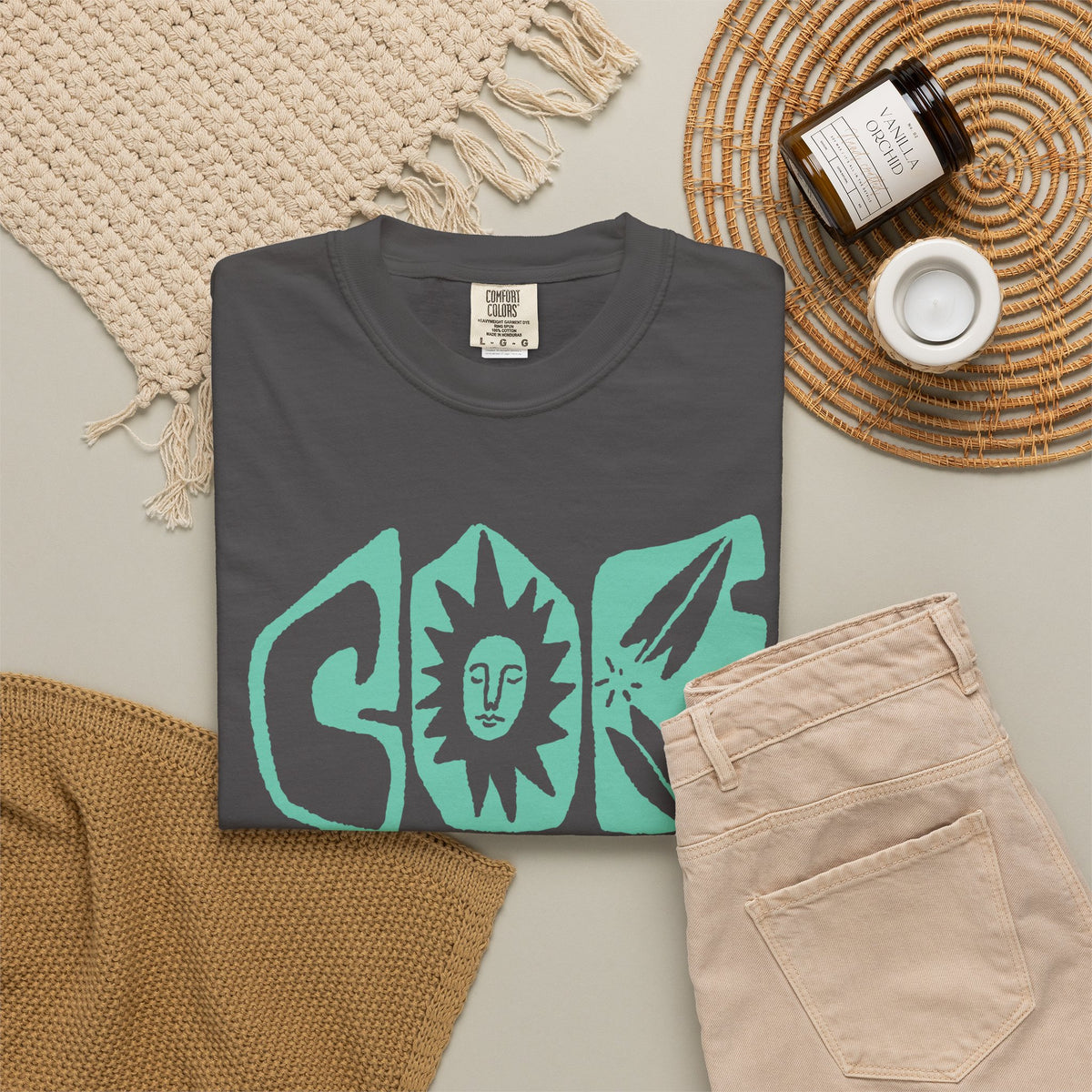 T-Shirt — Retro Floral 'Coffee' Graphic